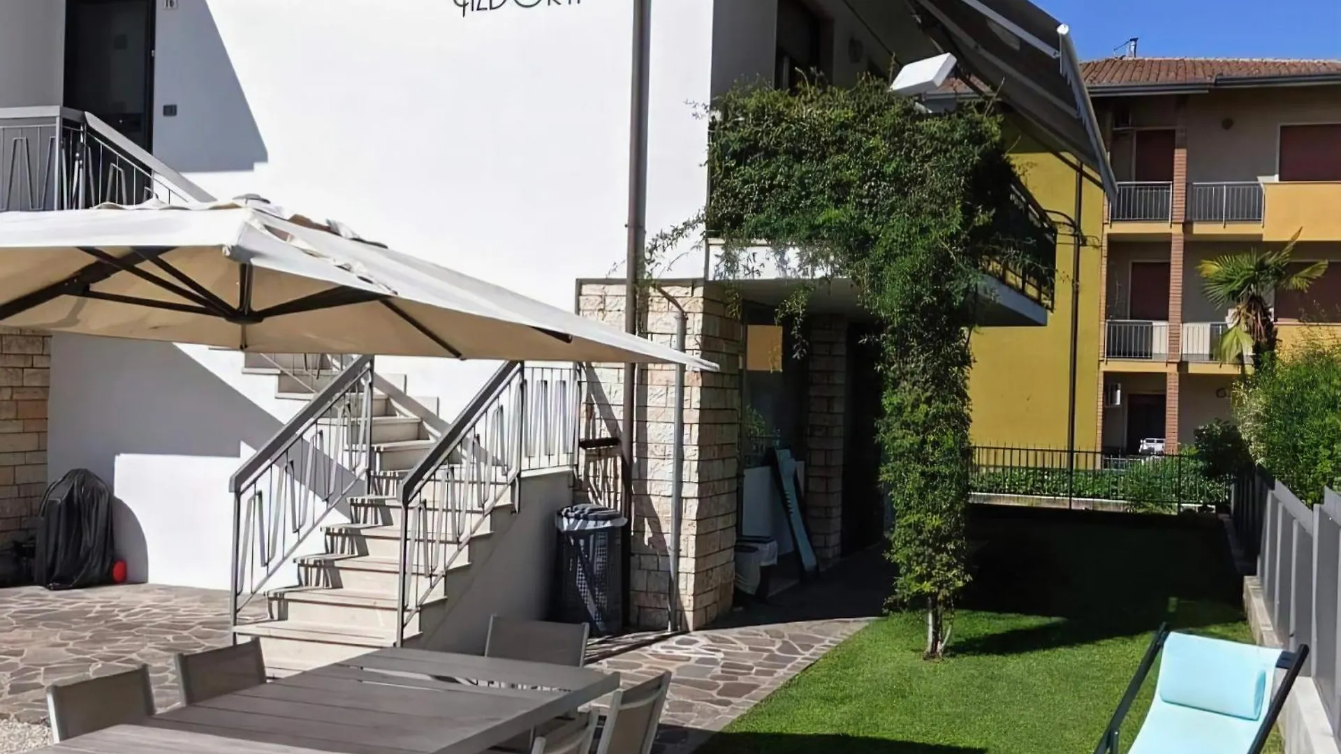 Villa Azdora Peschiera del Garda